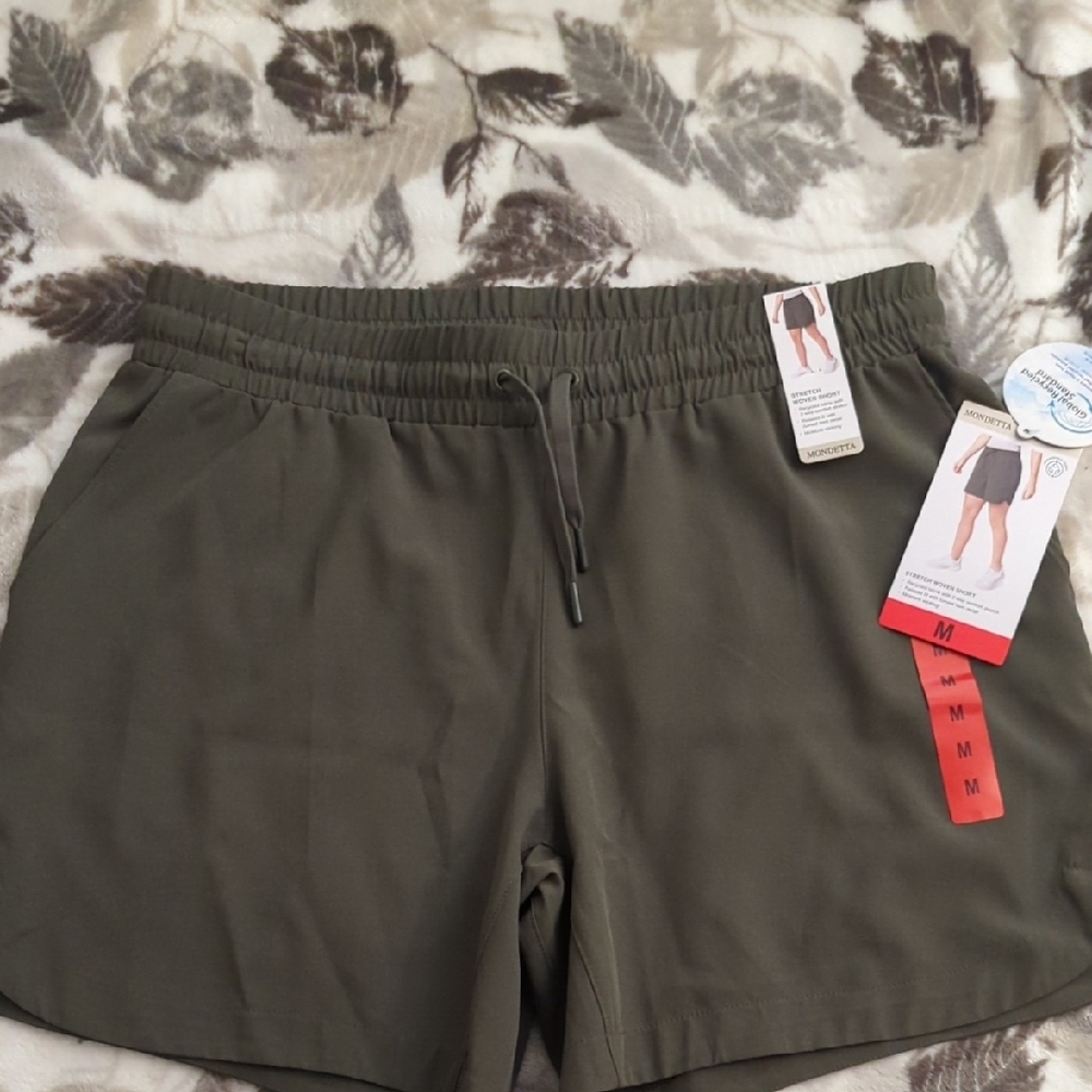 Mondetta Green Athletic Shorts Elastic Waistband Lightweight